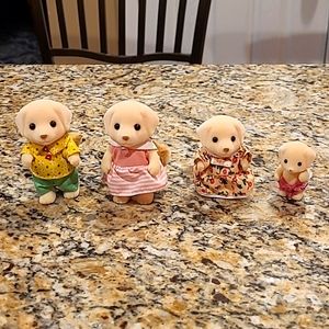Calico critters Labrador family